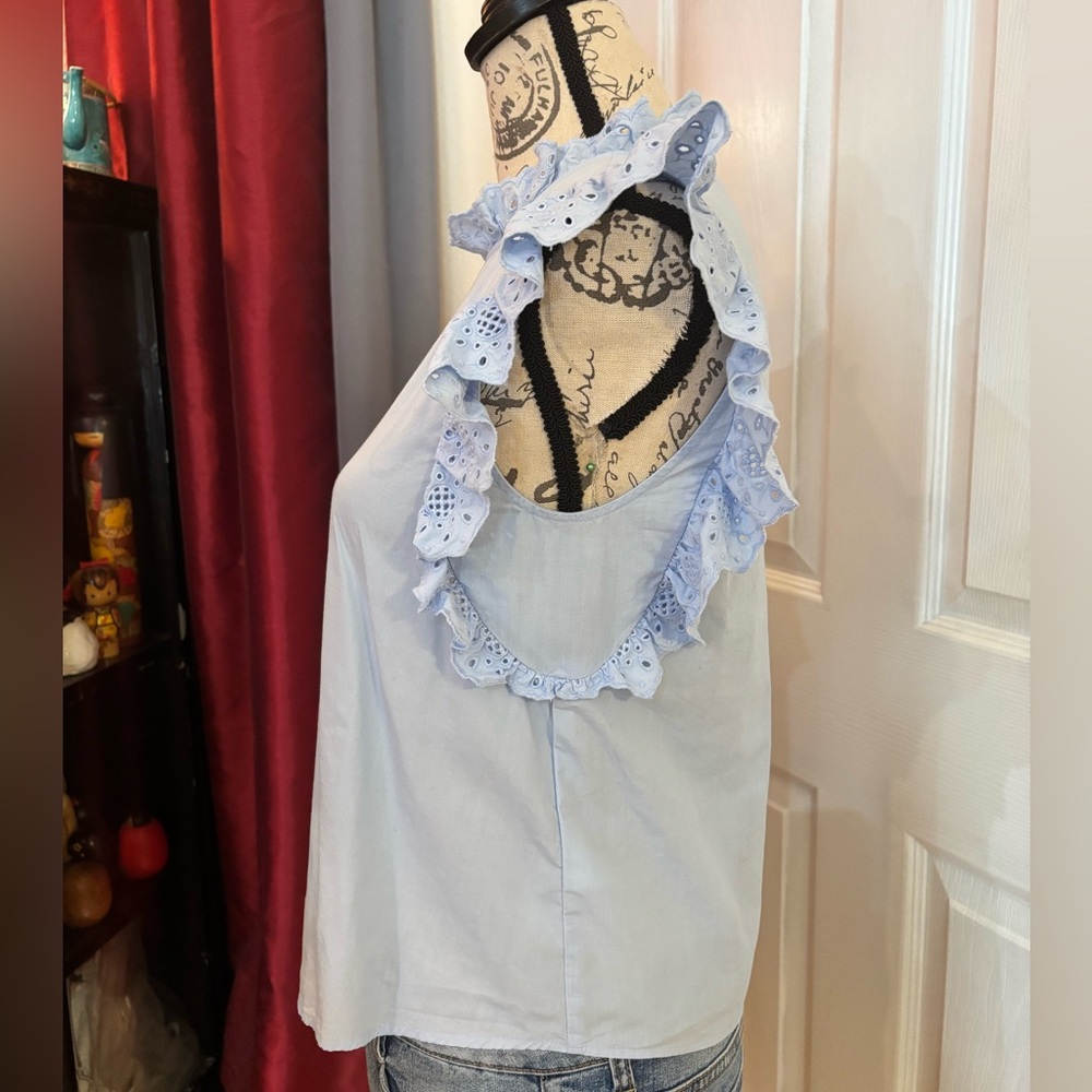 H&M Eyelet/Embroidered Ruffled Sleeve Blouse - Picture 4 of 11